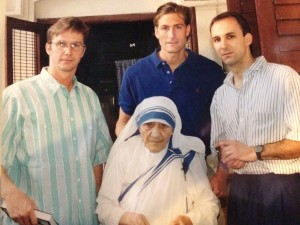 A life-changing meeting with Mother Teresa in 1997. From left, Dr. Chuck Dietzen, Dr. Collin Sherrill and Dr. Kosmas Kayes. 