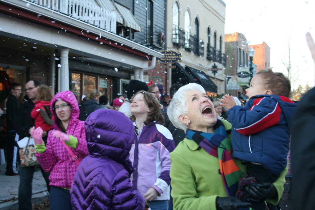 Adults and children were entertained by catching “snowflakes” throughout the day. (Photo by Julie Osborne.)