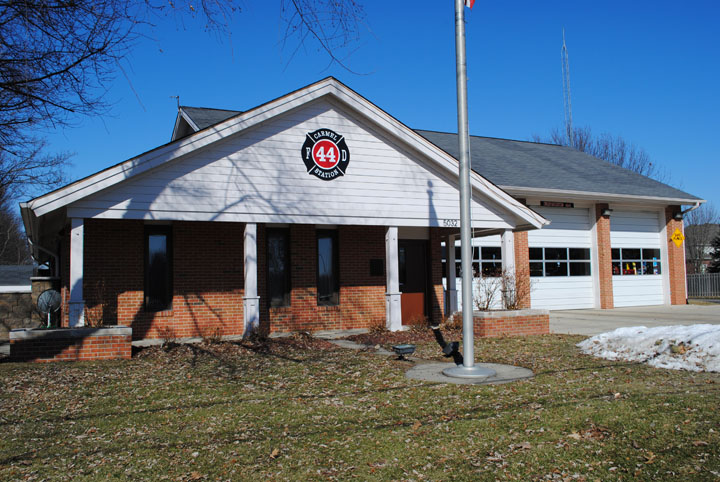  Fire station 44 on East Main Street could benefit from improvements to increase the living space for the firefighters who work there. (Staff photo) 