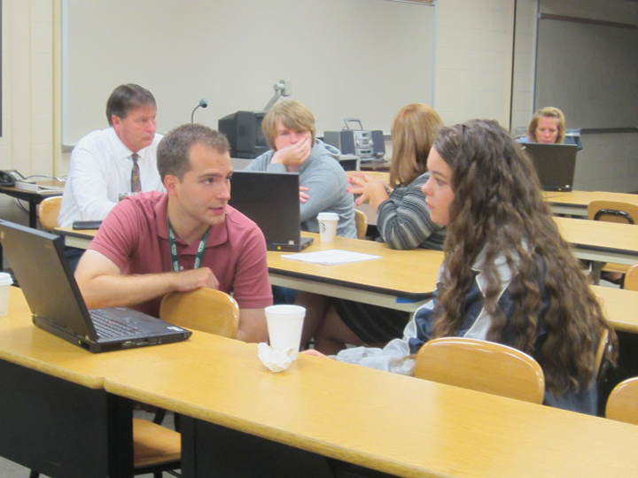 ZCHS guidance counselors hosted their annual Coffee with Counselors last week. This gave parents and students the opportunity to talk with counselors about the college application process, transcript requests, and college essay reviews while enjoying doughnuts and coffee.