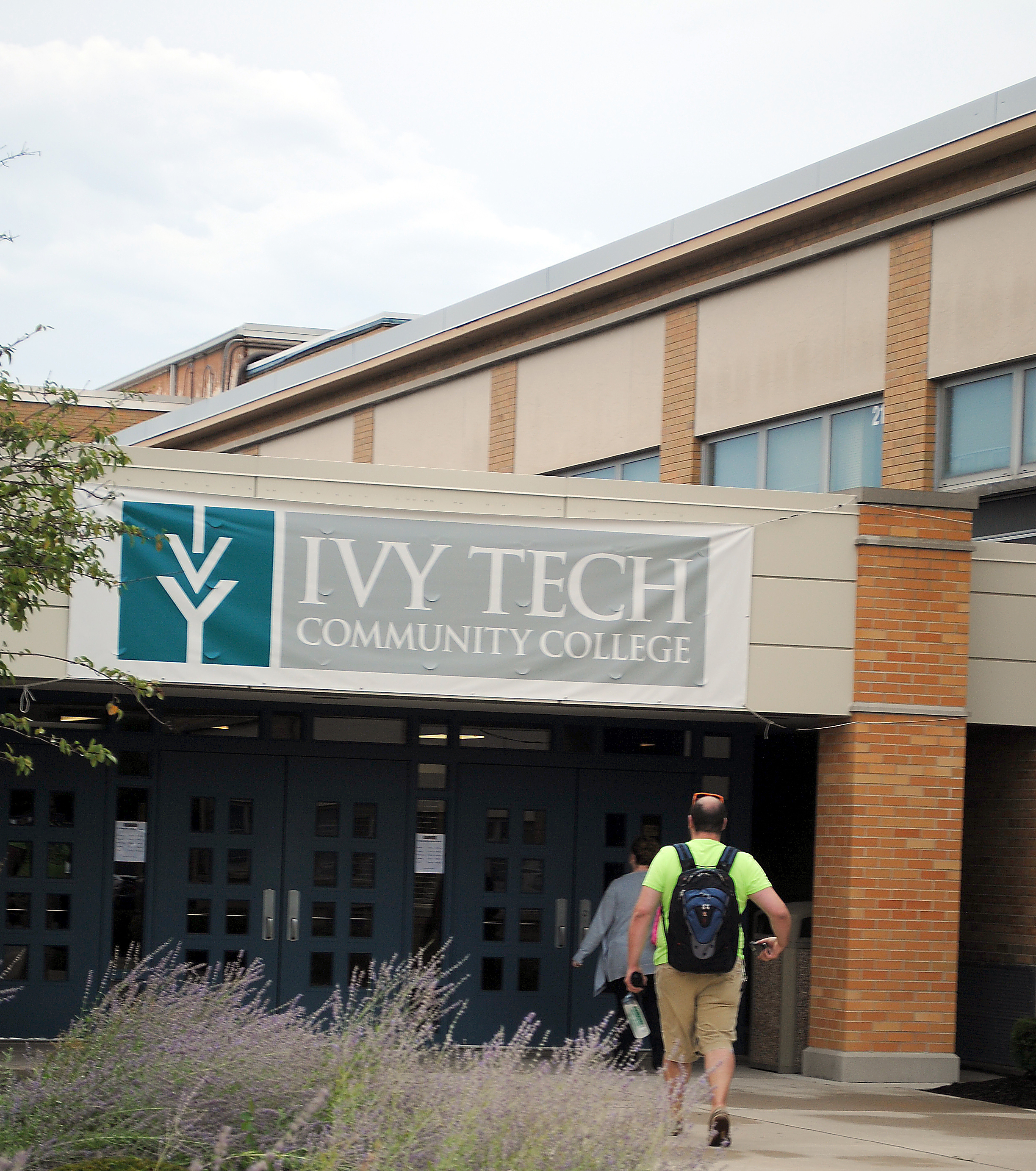 Ivy Tech Hamilton County Campus opened Aug. 25 at the former Noblesville East Middle School. Officials estimate that 1,300 students will take classes the first year and more than 3,000 in 2015. (Photo by Robert Herrington)
