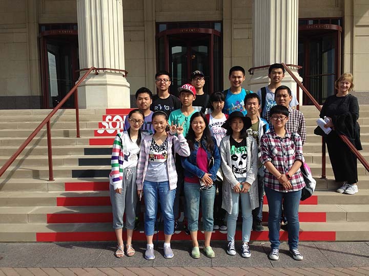 A group of students from Xiangyang, China, visit the Palladium. (Photo by Mark Ambrogi)