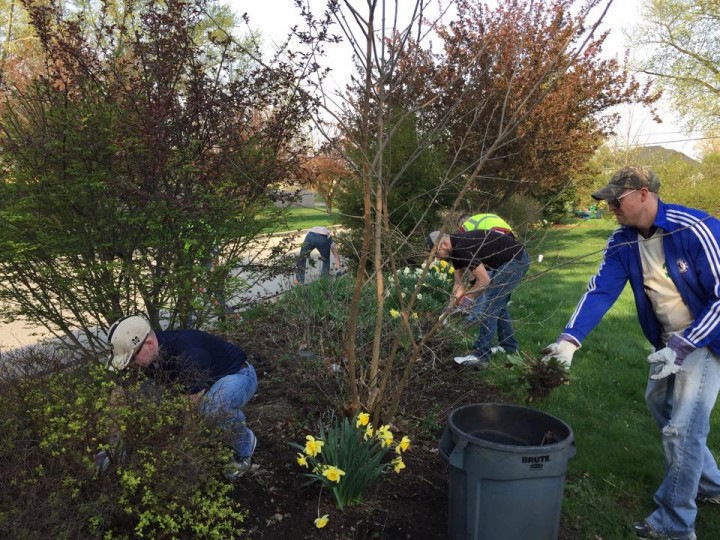 Residents volunteer at the Keep Fishers Beautiful event, just one of the city’s endeavors to the environment. (Submitted photo)