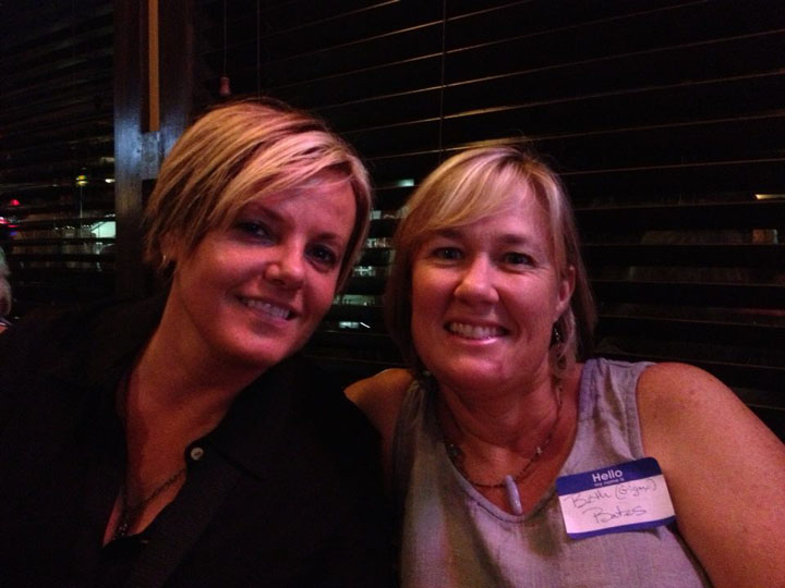 Beth Hohlier, left, and Beth Bates, right, at a fundraiser at Muldoon’s. (Submitted photo)