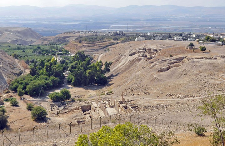 Ruins of Pella, overlooking Jordan River Valley. (Photo by Don Knebel)