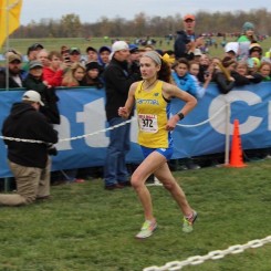 Sarah Leinheiser runs to the finish line at the 2015 IHSAA state meet.