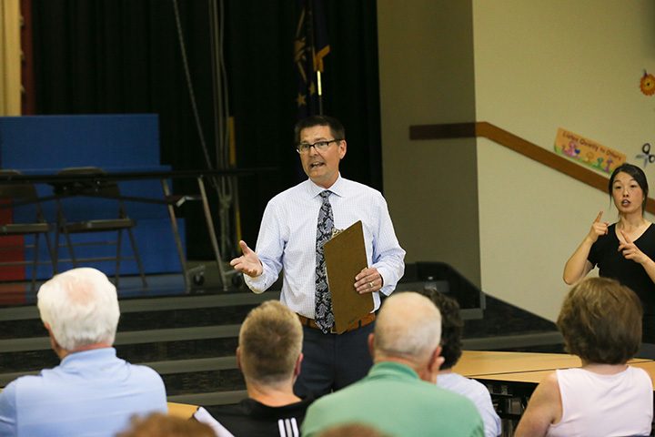 City Councilor Jeff Worrell speaks to residents of Carmel’s southeast district at a community meeting May 11 at Woodbrook Elementary. (Photo by Ann Marie Shambaugh)