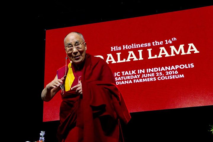 AA COM 0702 Dalai Lama2