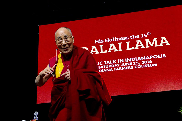 AA COM 0702 Dalai Lama2