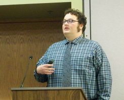 Fishers Community Engagement and Volunteer Coordinator Dan Domsic addresses the HSE School Board to introduce the city’s new Mayor’s Youth Council program. (Photo by Sam Elliott)
