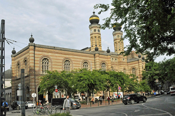Great Synagogue in Budapest, Hungary. (Photo by Don Knebel)