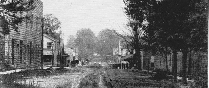 This view of Main Street looking west shows the condition of Carmel streets in 1908. (Courtesy of Phil Hinshaw)