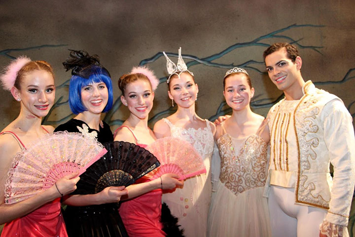 ND 0523 WA Ballet Theatre Carmel Cinderella 1