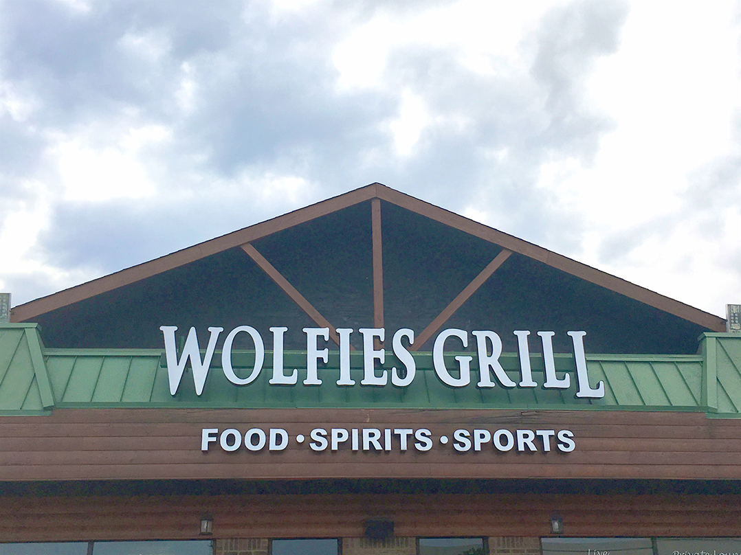 CIG BUSINESS LOCAL 0227 wolfies purchases lakehouse restaurant