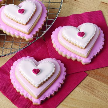 VALENTINES DAY 0206 recipes stackable ombre heart cookies