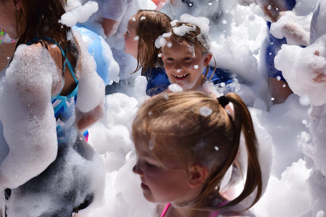 CIN COVER 0529 summer around the square foam party