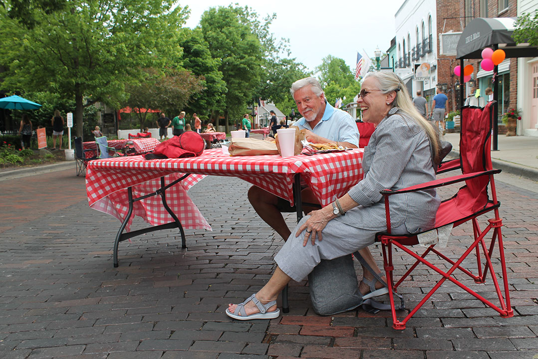Night on the Bricks: Zionsville launches outdoor dining event
