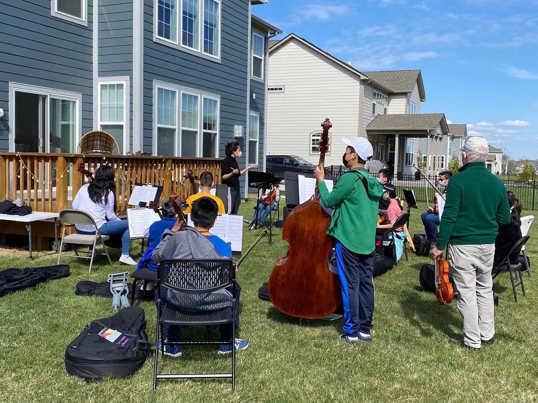 Backyard orchestra provides learning opportunity for virtual students