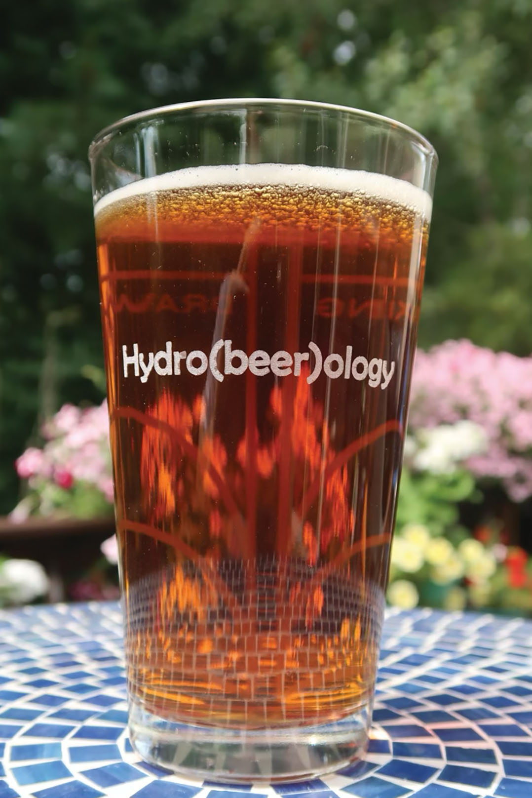 Hydrobeerology Pint Glass Photo Image 01