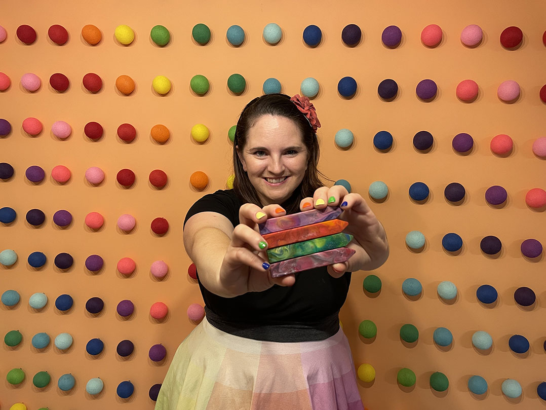 Bursting with color: Noblesville woman’s rainbow crayon business booms during pandemic