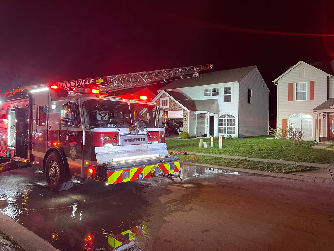 Zionsville resident escapes fire by jumping from second-story window