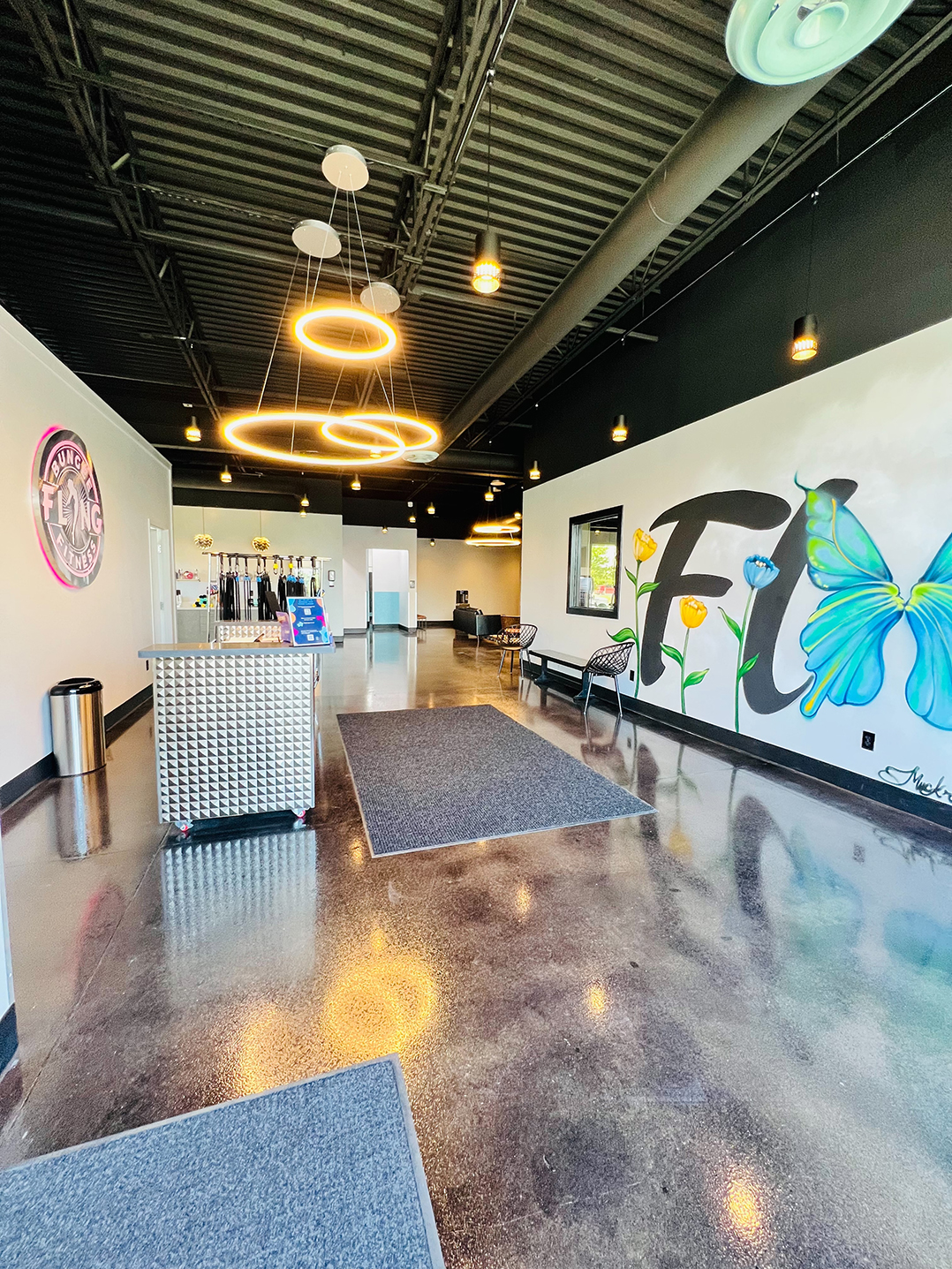 Bungee fitness facility opens in Noblesville • Current Publishing