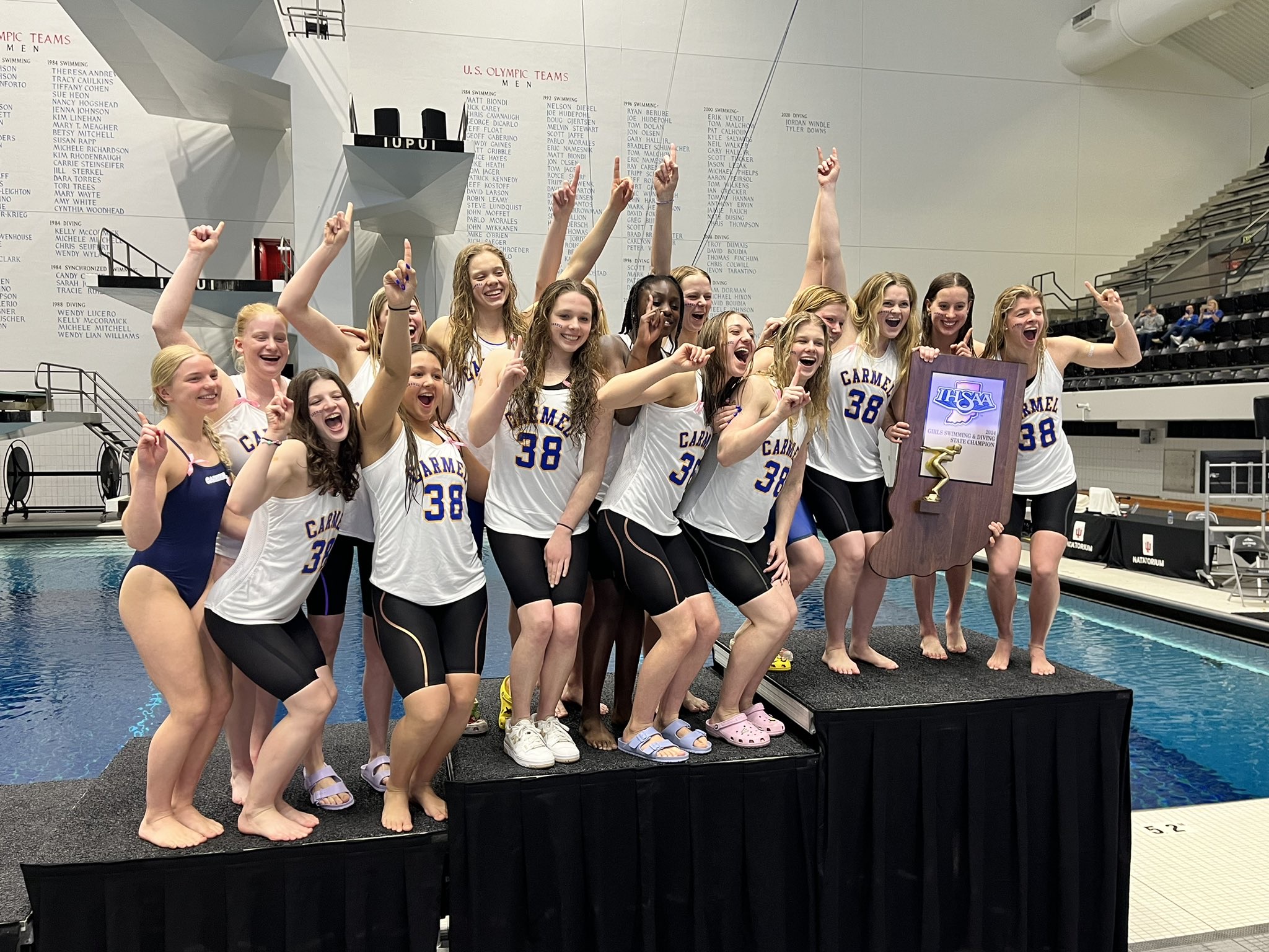 Carmel High School girls swimming team keeps making waves with 38th straight state title