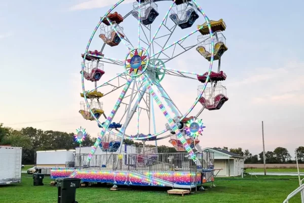 CIC COM 0430 CarmelFest Ferris wheel