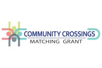 COMMUNITY CROSSINGS logo