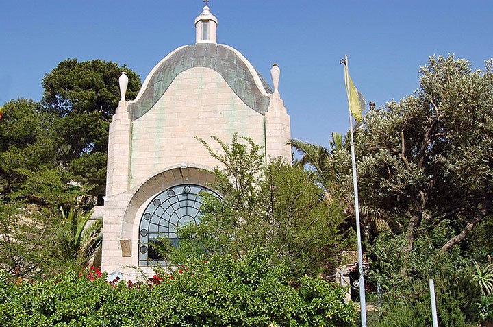 Jerusalem’s Church of Dominus Flevit. (Photo by Don Knebel)